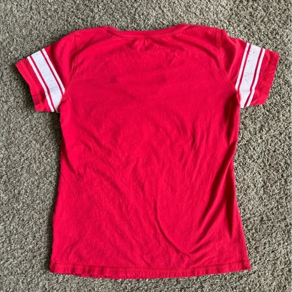 Women’s Size Large Red Clint Bowyer V-Neck T-Shirt - Picture 7 of 7